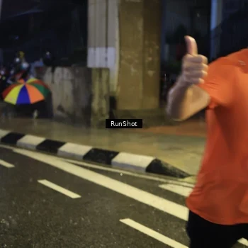 Runner Photo 7916227