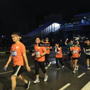 Runner Photo 7916239