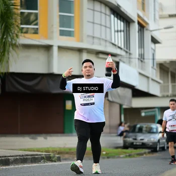 Runner Photo 7916253
