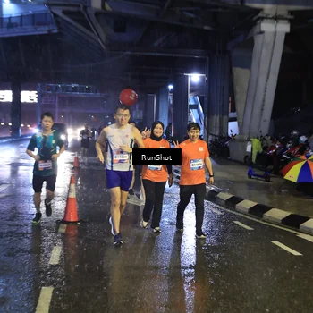 Runner Photo 7916264