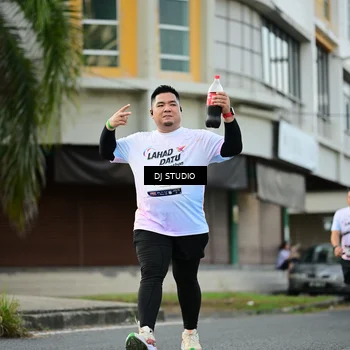 Runner Photo 7916267