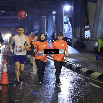 Runner Photo 7916279