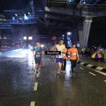 Runner Photo 7916285