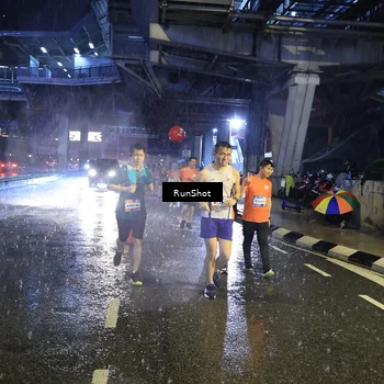 Runner Photo 7916286