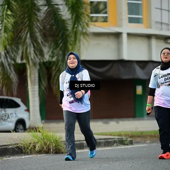 Runner Photo 7916294