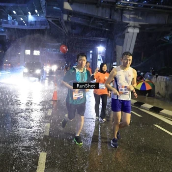 Runner Photo 7916308