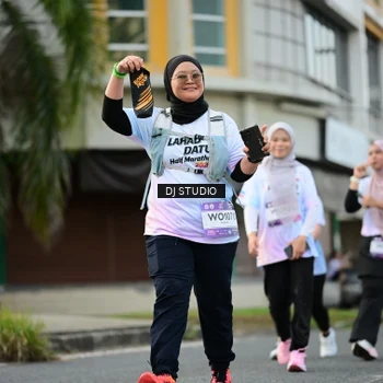 Runner Photo 7916310