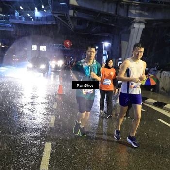 Runner Photo 7916312