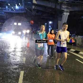Runner Photo 7916317