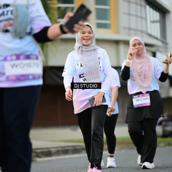 Runner Photo 7916323
