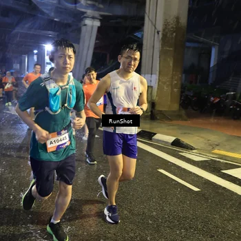 Runner Photo 7916337