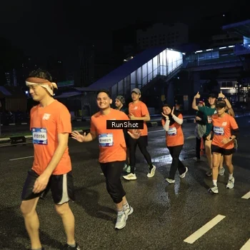 Runner Photo 7916340