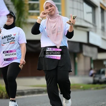 Runner Photo 7916355