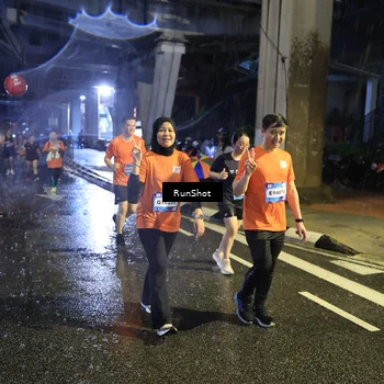 Runner Photo 7916359