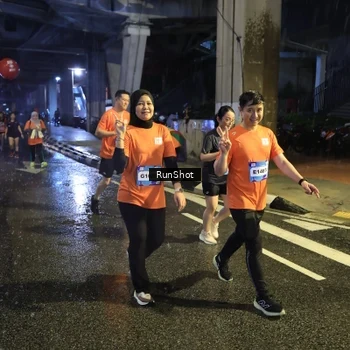 Runner Photo 7916367