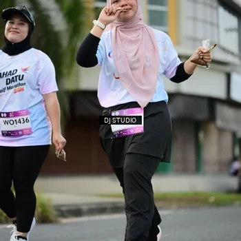 Runner Photo 7916368