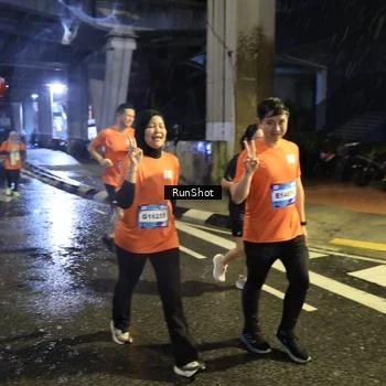 Runner Photo 7916371