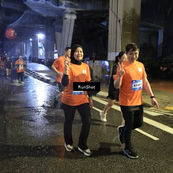 Runner Photo 7916374