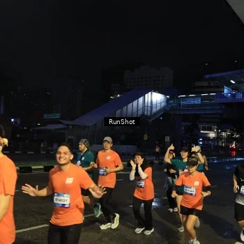 Runner Photo 7916377