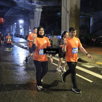 Runner Photo 7916381