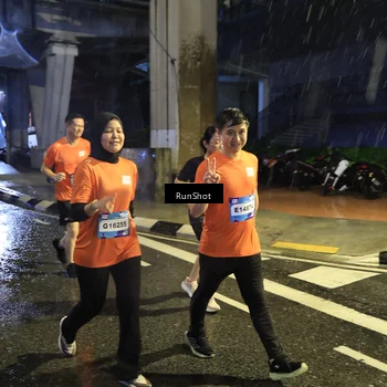 Runner Photo 7916383