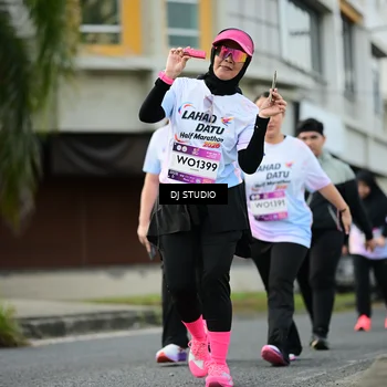 Runner Photo 7916386