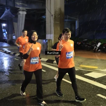 Runner Photo 7916388