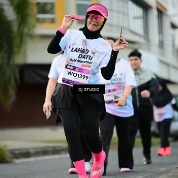 Runner Photo 7916391