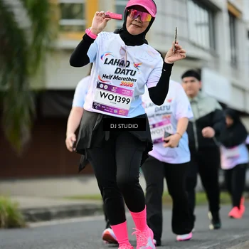Runner Photo 7916396