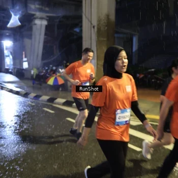 Runner Photo 7916401