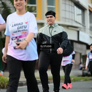 Runner Photo 7916414