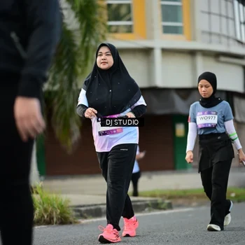 Runner Photo 7916421
