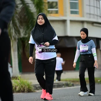 Runner Photo 7916433