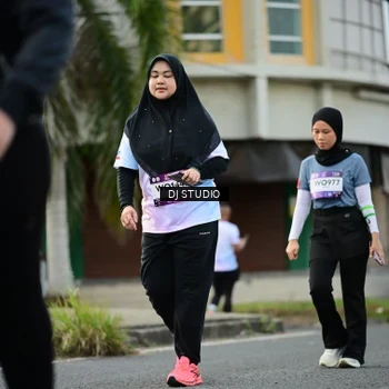 Runner Photo 7916435
