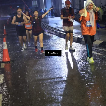 Runner Photo 7916437
