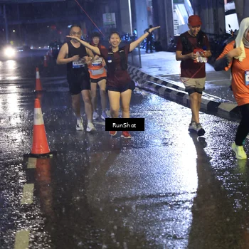 Runner Photo 7916439