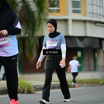 Runner Photo 7916449