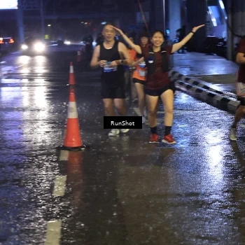 Runner Photo 7916452