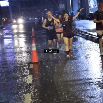 Runner Photo 7916454