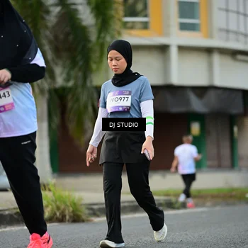 Runner Photo 7916455