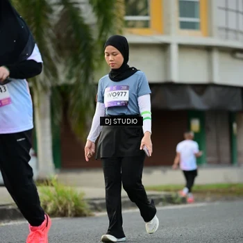 Runner Photo 7916456