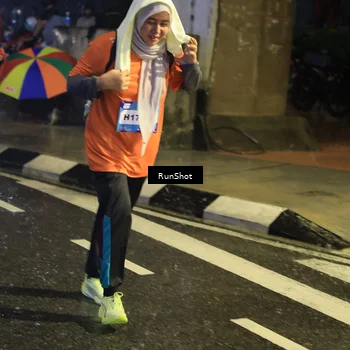 Runner Photo 7916469
