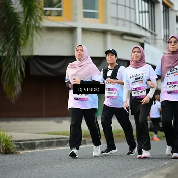 Runner Photo 7916472