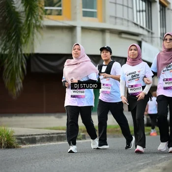 Runner Photo 7916482