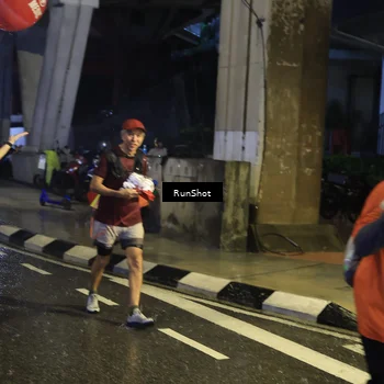 Runner Photo 7916487