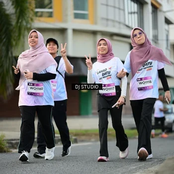 Runner Photo 7916488