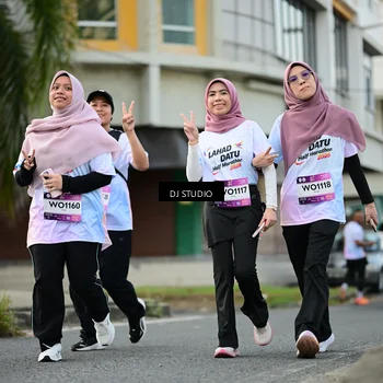 Runner Photo 7916497
