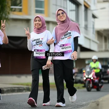 Runner Photo 7916505
