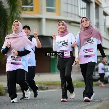 Runner Photo 7916510