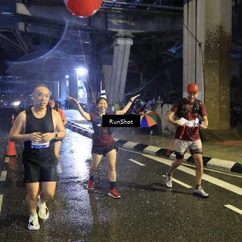 Runner Photo 7916513